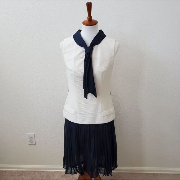 R&K Originals Vintage 2-Piece Sleeveless Dress or Uniform Set w/ Belt - Picture 4 of 16